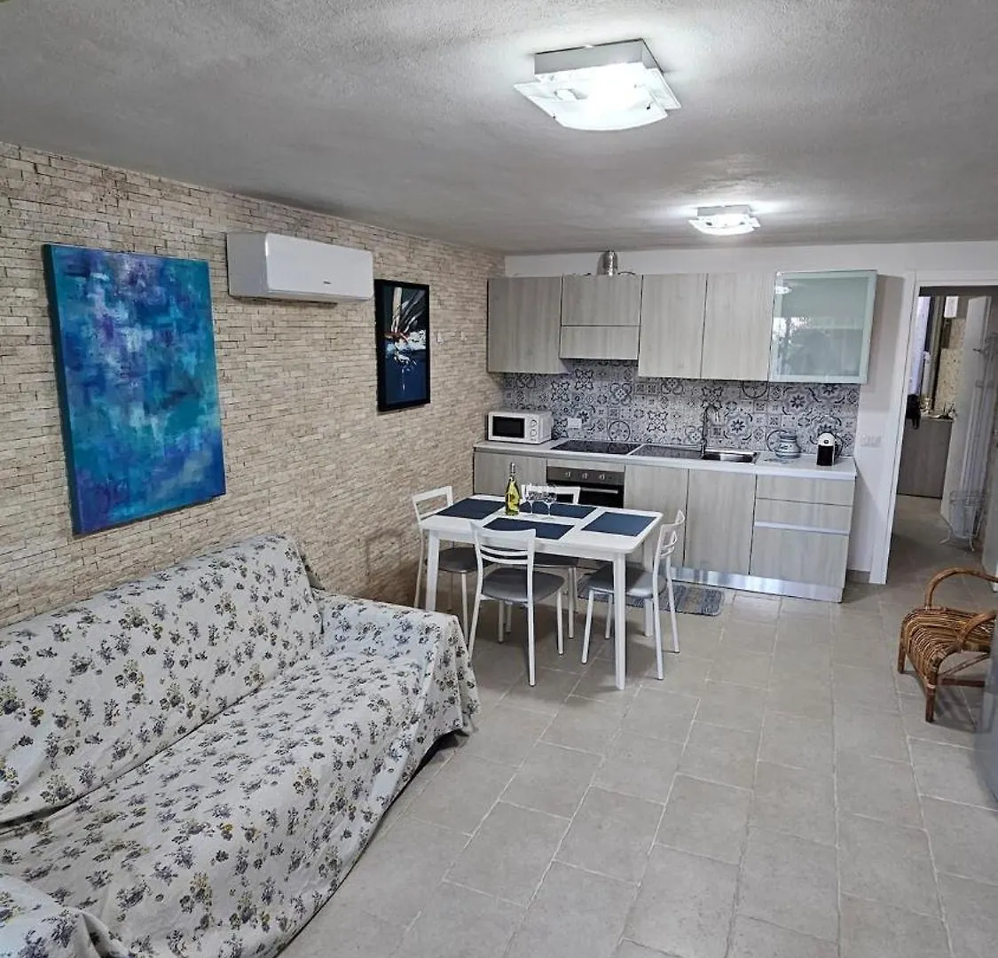 Дом отдыха Calasetta, Casa Vista Mare